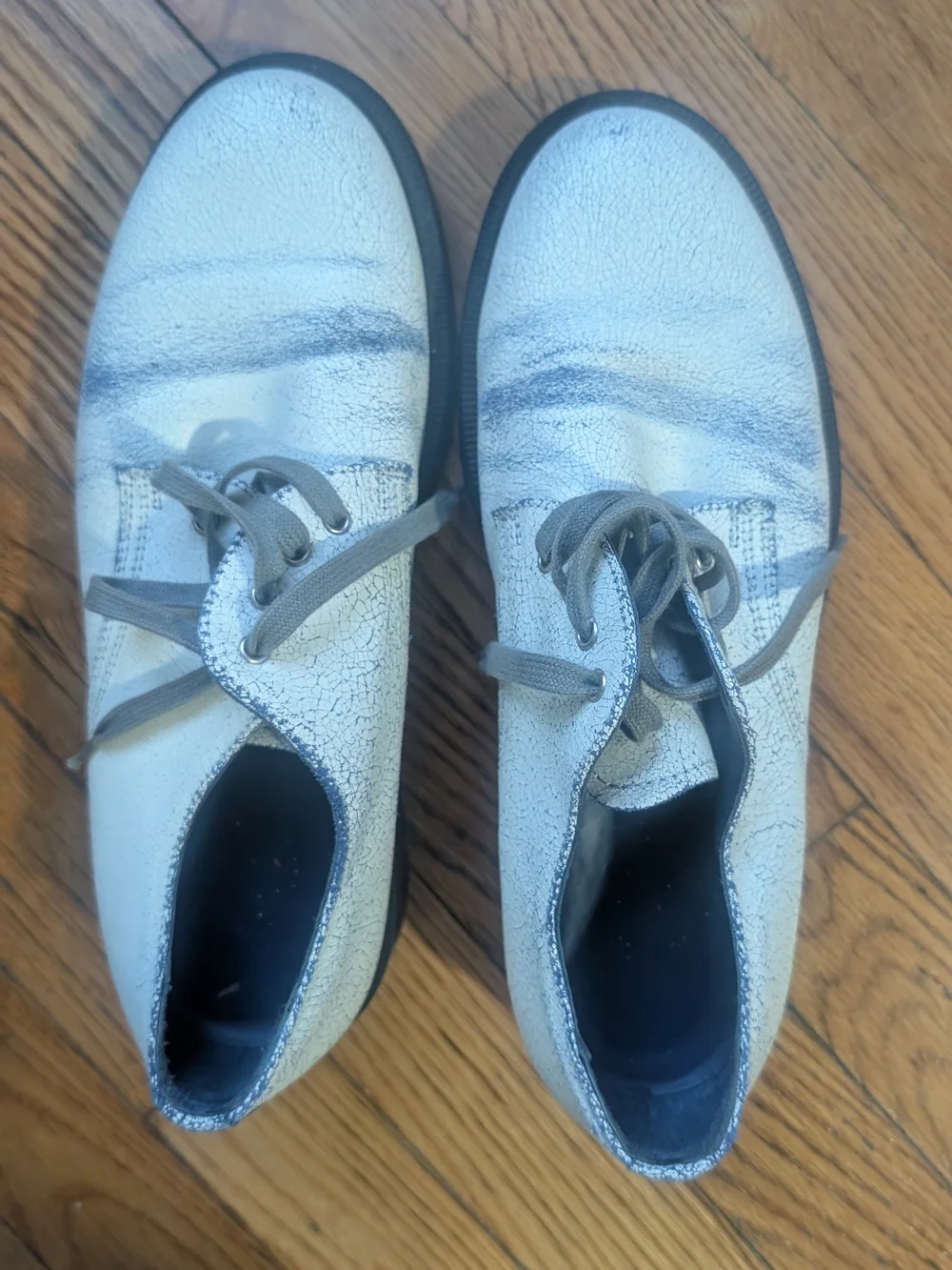 Women’s Casual Lace-Up Oxfords in Light Gray